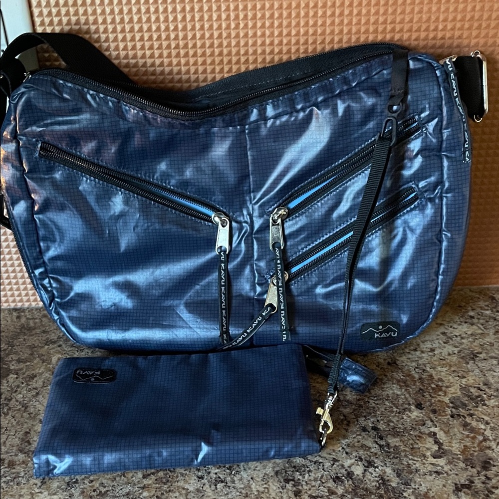 Kavu Navy Blue Crossbody Messenger Bag with Matching Pouch